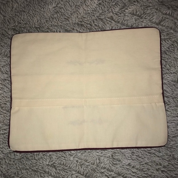 NEW!! PILLOWCASE EMBROIDERED “SISTERS” 👯‍♀️ - Picture 2 of 2